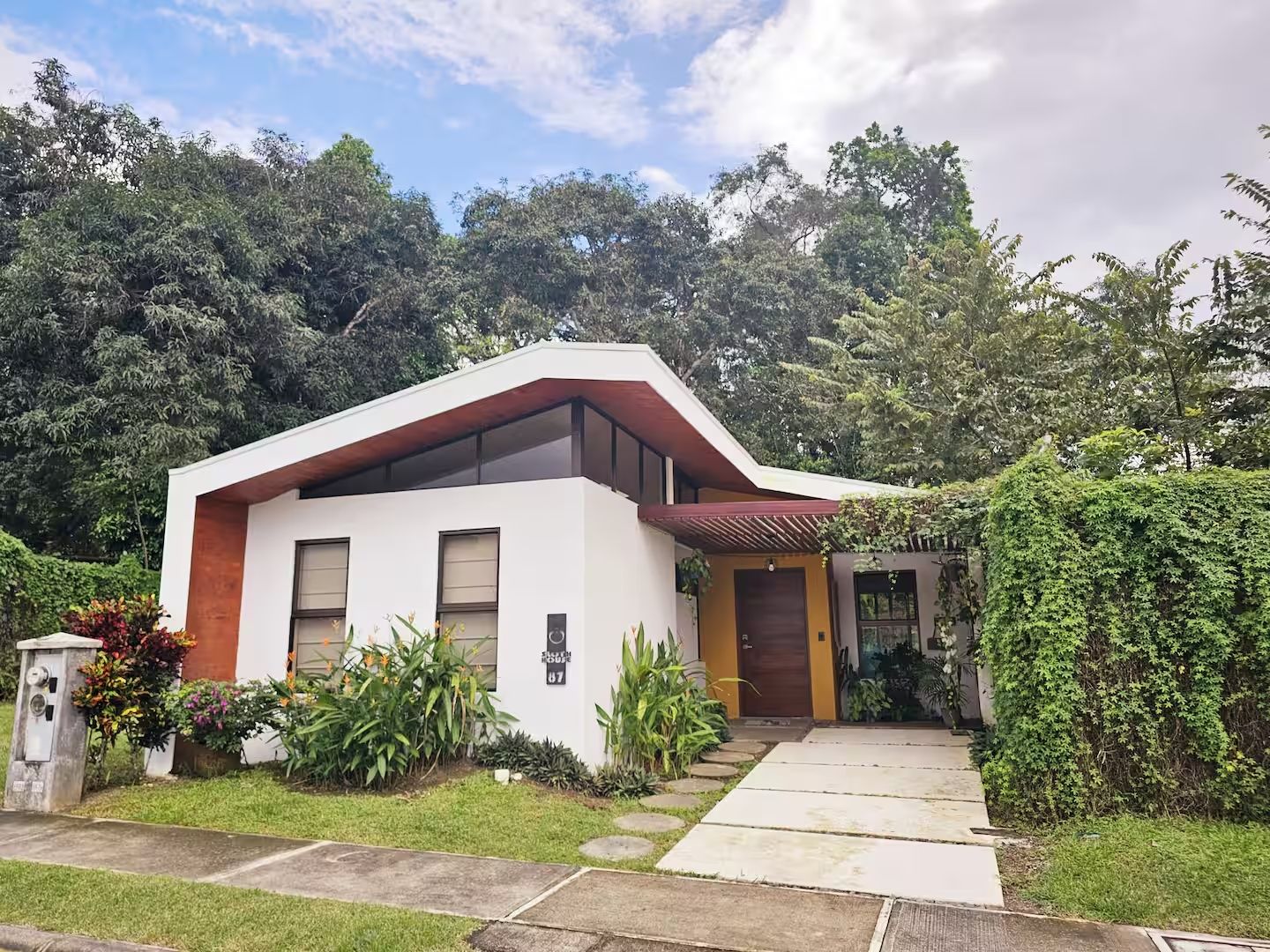 Sloth House